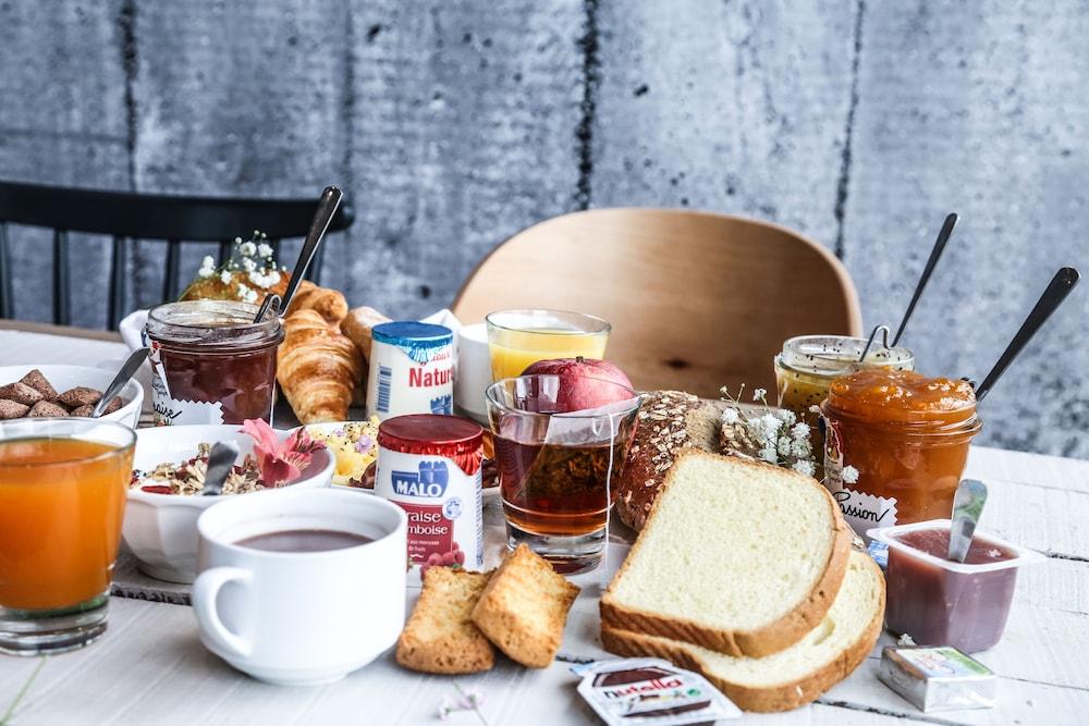 B&B Hotel Lille Tourcoing Centre Bagian luar foto