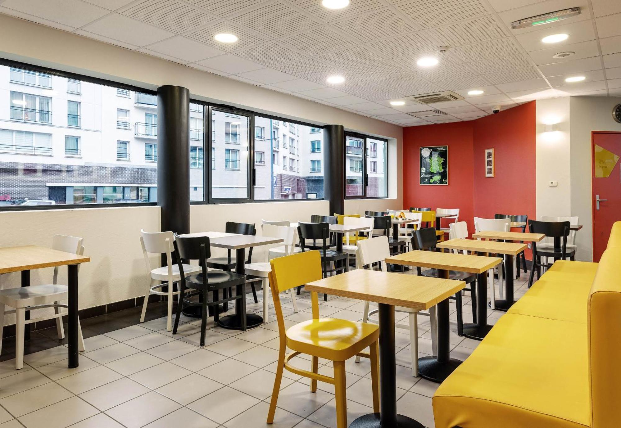 B&B Hotel Lille Tourcoing Centre Bagian luar foto
