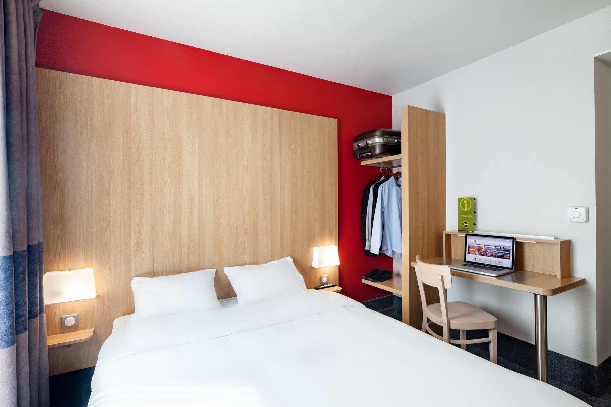 B&B Hotel Lille Tourcoing Centre Bagian luar foto