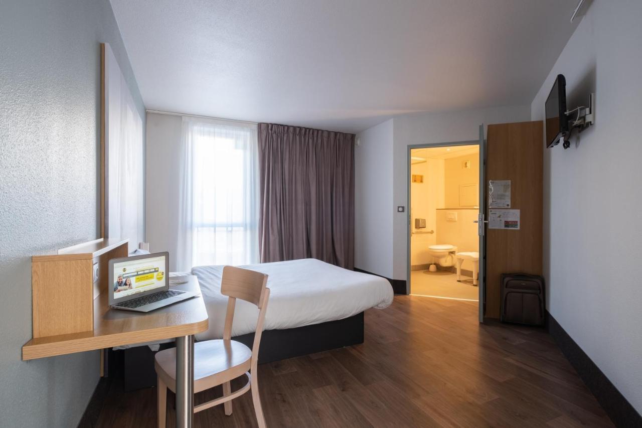 B&B Hotel Lille Tourcoing Centre Bagian luar foto